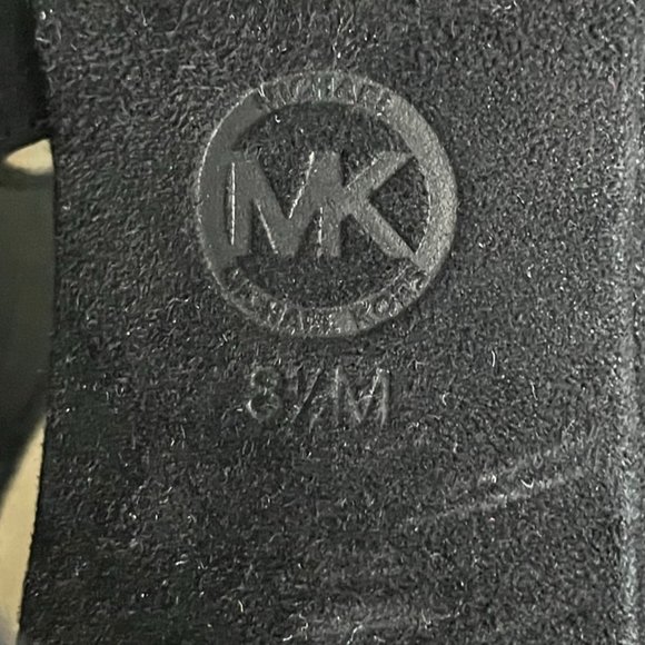 Michael Kors Women's Black Suede Platform Heels Size 9.5 Style AF13E - Picture 11 of 11